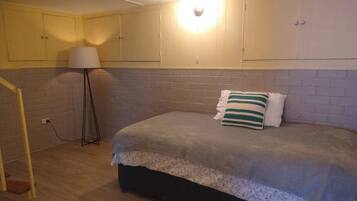 4 dormitorios, tabla de planchar con plancha, wifi y ropa de cama