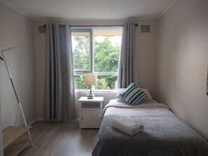 4 chambres, fer et planche à repasser, Wi-Fi, draps fournis