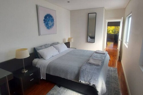 Spacious 2 bedroom apartment at Kingston Foreshore