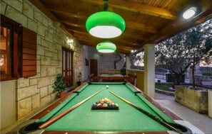 House, Smoking | 4 bedrooms - Holiday Houses, Villas Niksi - With Pool (Supetar)