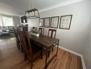 Dining - Get anywhere @ Reading Crossing
 (Cincinnati)