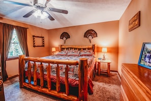 2 Schlafzimmer, Schreibtisch, Bügeleisen/Bügelbrett, Reisekinderbett