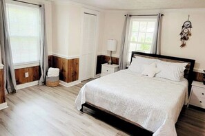 3 chambres, fer et planche Ă repasser, Wi-Fi, literie fournie