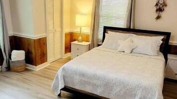 3 dormitorios, tabla de planchar con plancha, wifi y ropa de cama