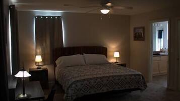 Fer et planche Ă repasser, Wi-Fi, draps fournis