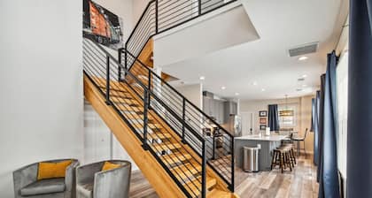 Luxury 5BR Ybor City Duplex Near 7th