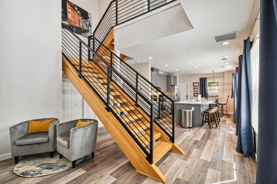 Luxury 5BR Ybor City Duplex Near 7th