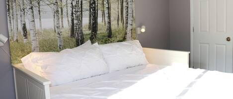 2 Schlafzimmer, Schreibtisch, Bügeleisen/Bügelbrett, kostenloses WLAN