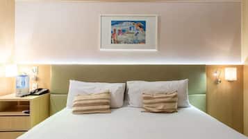 1 quarto, camas Select Comfort, cofres nos quartos