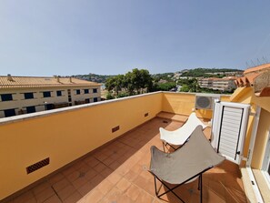 Property grounds - S'Agaró -Apartment with communal pool, just 1 minute from the beach (s'Agaró)