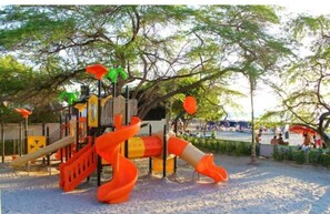 Children's area - Confort Apartamento en Samaria Club de Playa Santa Marta Salida Directa al mar (Gaira)