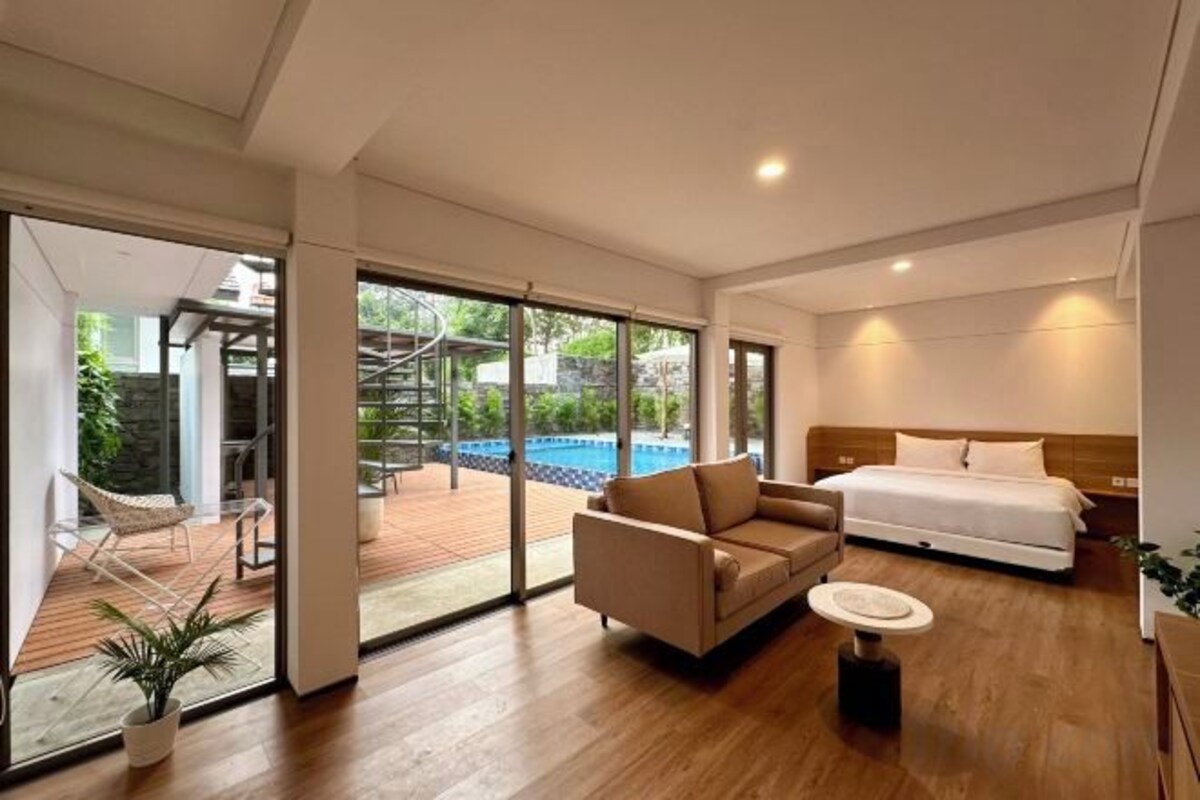E05 - Bungalow Paradise Pool Side Heaven 2 Bedrooms