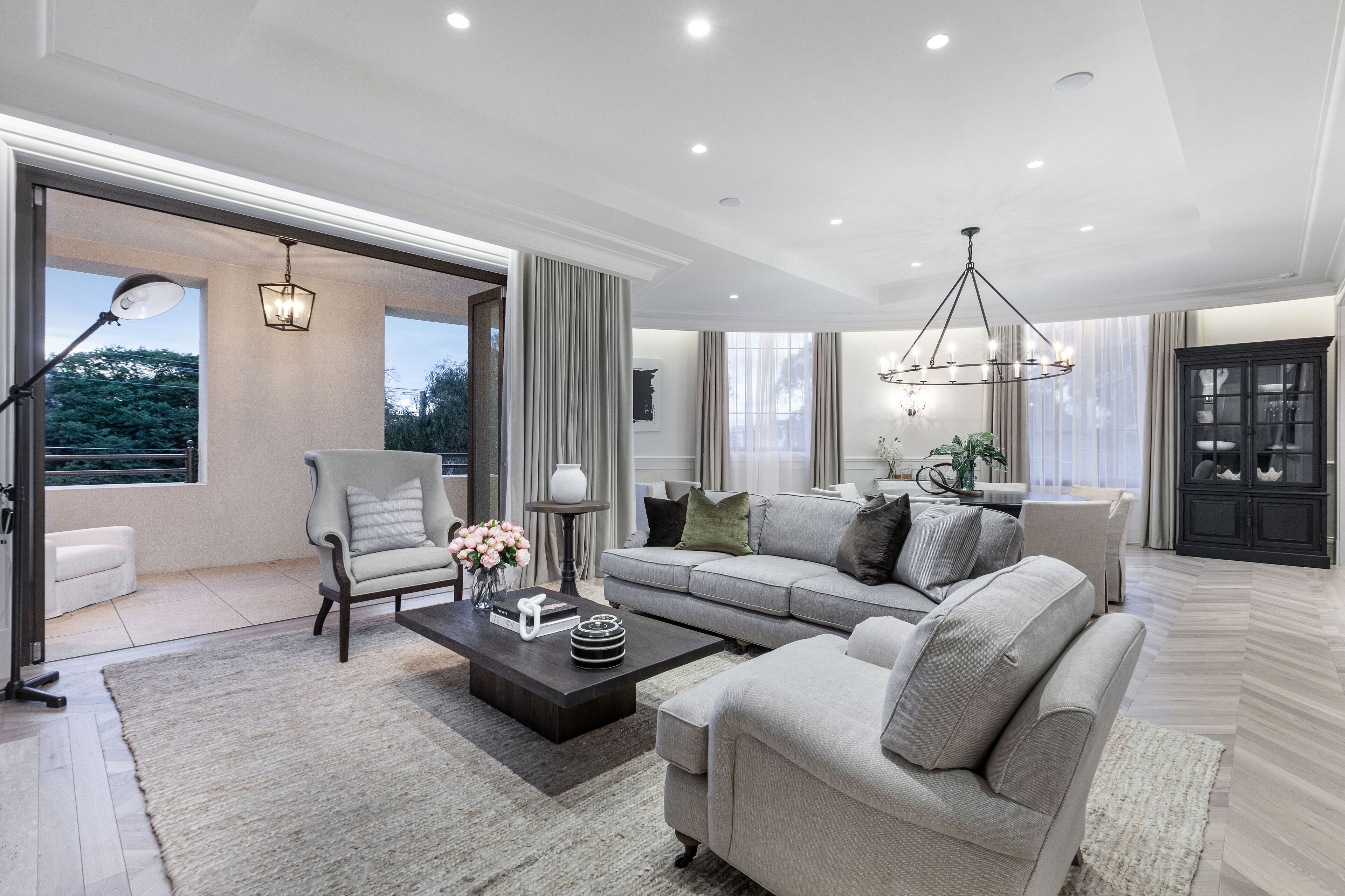 Melbourne City Apartments multi award winning $10million Spectacular Penthouse | 거실 공간