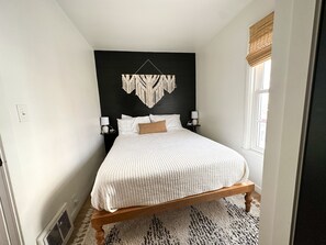 2 bedrooms, iron/ironing board, travel crib, free WiFi