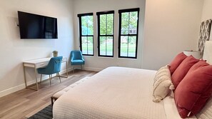 6 bedrooms, desk, iron/ironing board, travel cot - Black Ridge Villa near Sand Hollow & Zions. Sleeps 32. Private pool & hot tub.  (Hurricane)