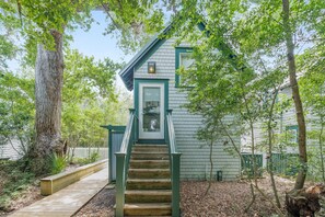 Exterior detail - Beautifully renovated 3 bedroom home in Surfman's Walk near East Beach! (Bald Head Island)
