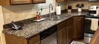 Charming cabin retreat near the picturesque Sevier River and Piute ATV trail.