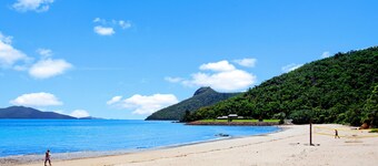 Frangipani 201 Hamilton Island by HamoRent