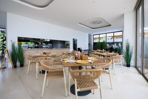 Daily local cuisine breakfast (THB 450 per person) - Elite Atoll Beachfront Hotel (Khanom)