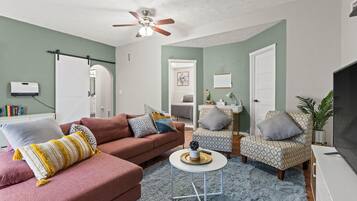 Smart-tv och böcker