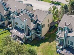 Condo, 2 Bedrooms | Exterior