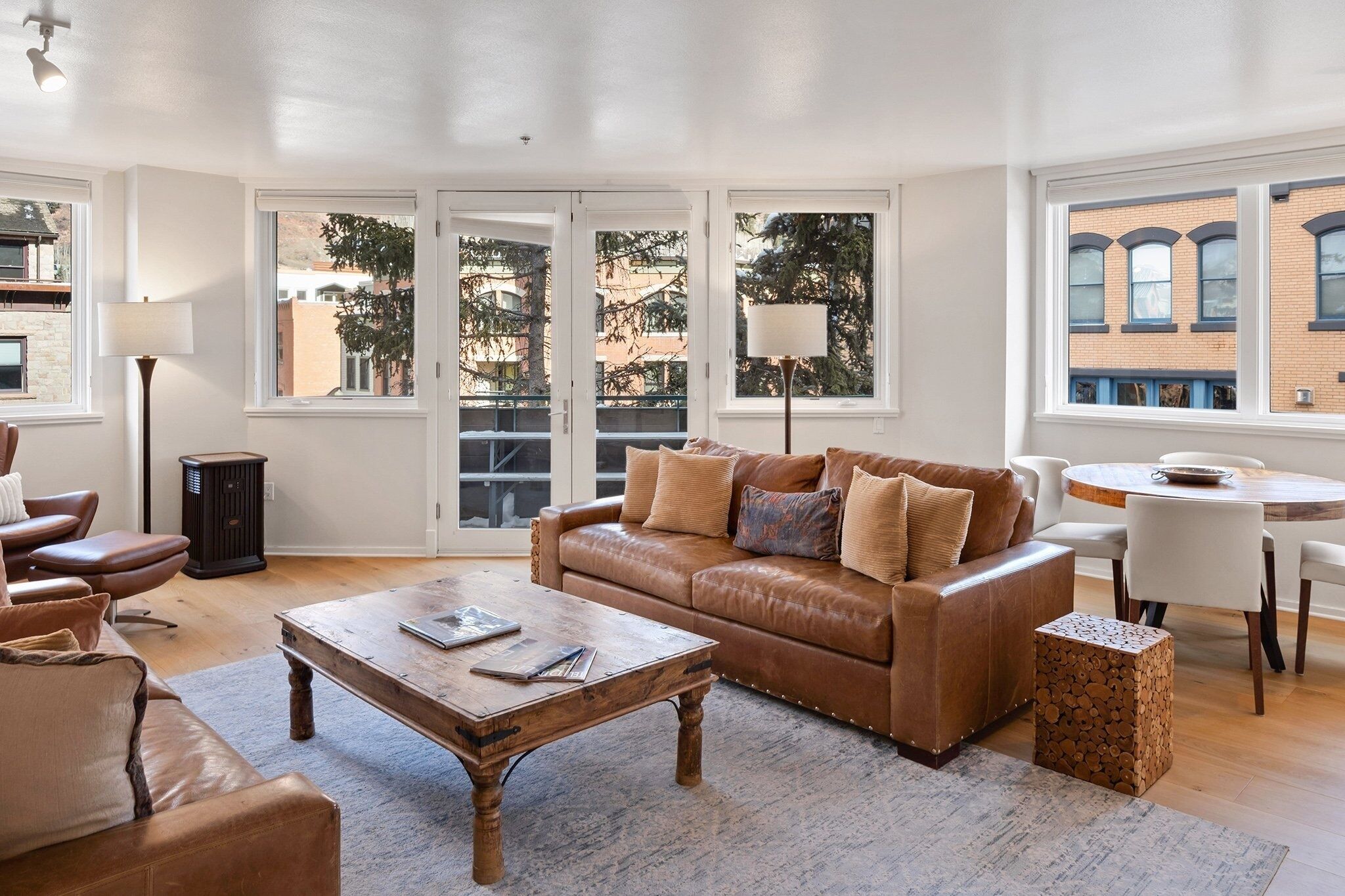 Condo, 2 Bedrooms | Living area