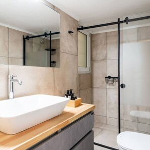 Hair dryer, towels