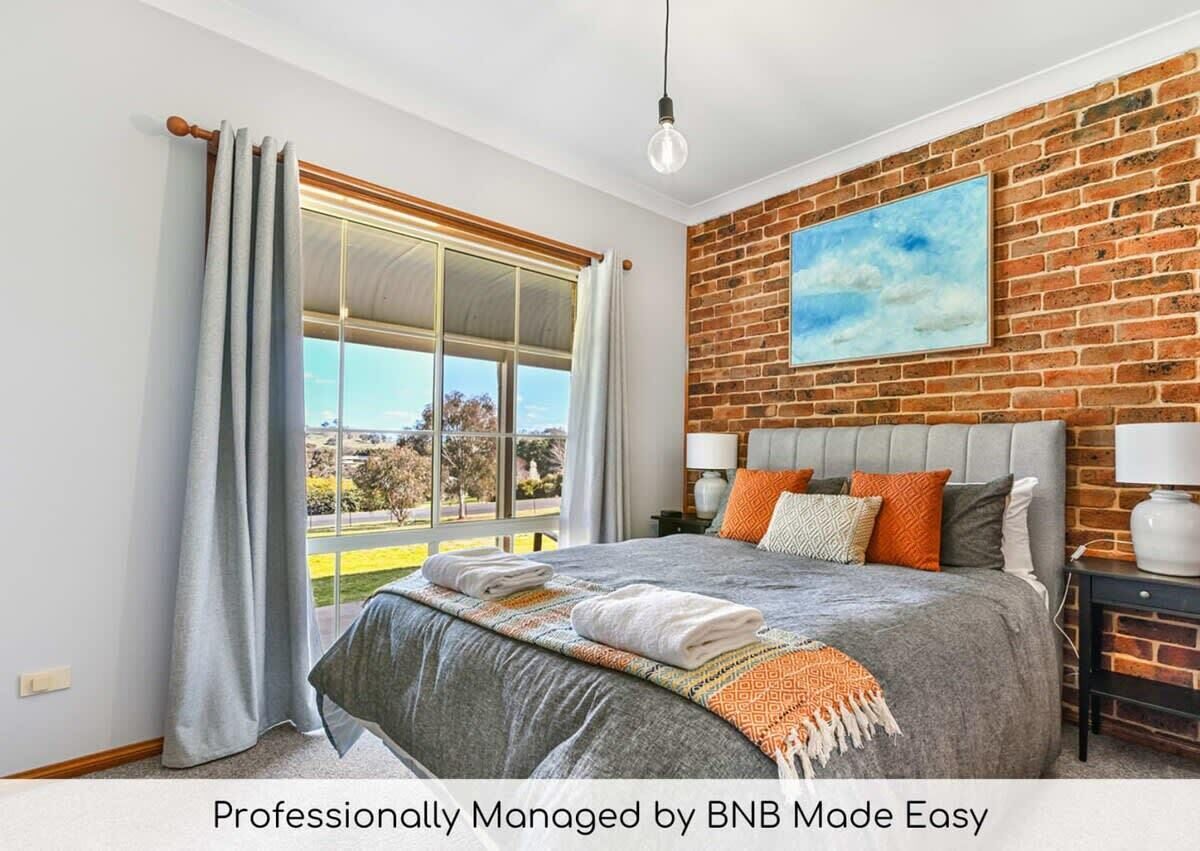 4 bedrooms, iron/ironing board, travel cot, WiFi