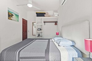 1 bedroom, desk, iron/ironing board, WiFi