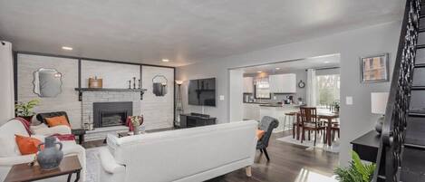 TV, fireplace, offices