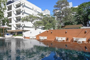 Udendørs pool
