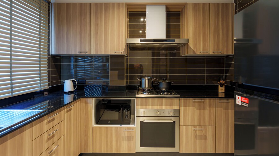 Floral Court Hotel & Residence Sukhumvit 13