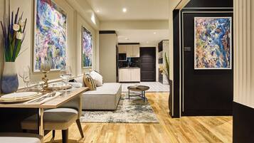 Deluxe Studio Suite, 1 Bedroom | City view