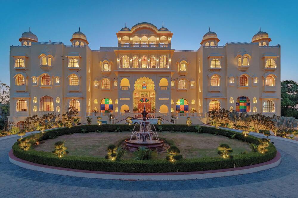 R Chandras Palace - Sewapura
