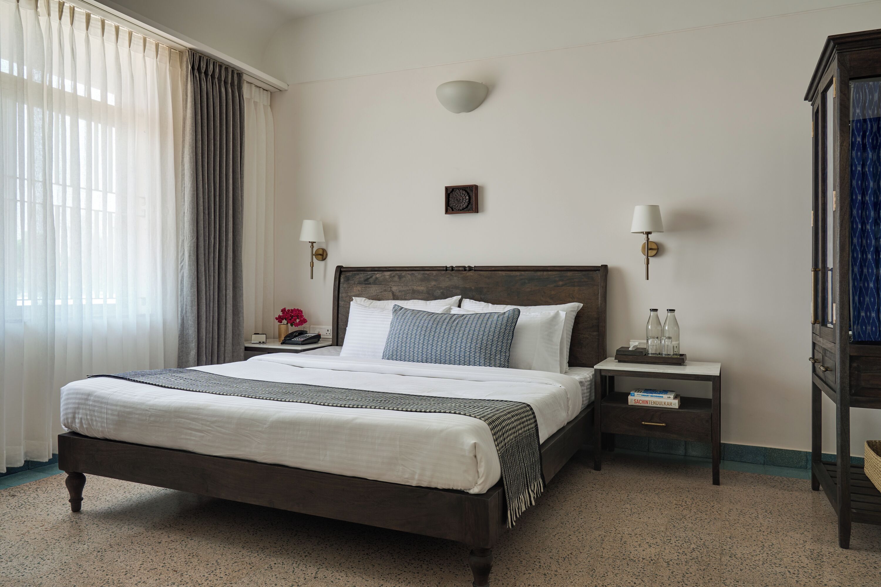 1 phòng ngủ, trang bị nội thất với thiết kế riêng biệt 