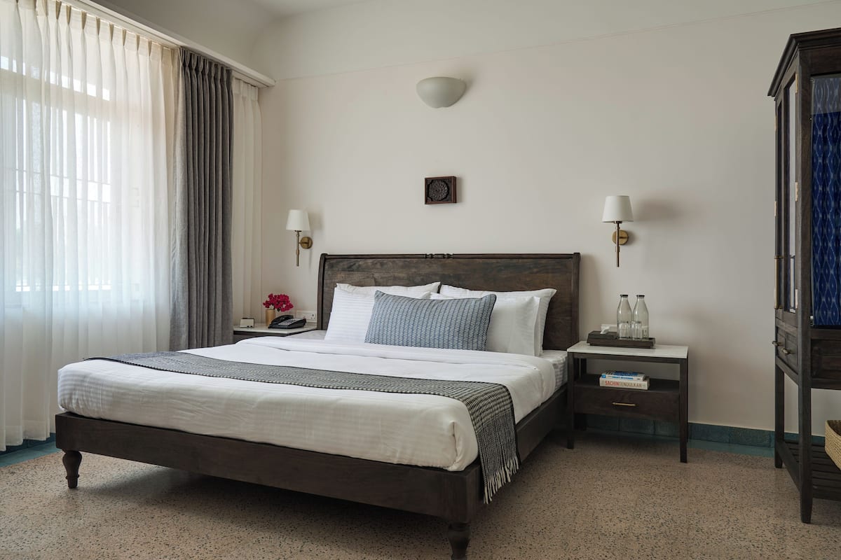 1 phòng ngủ, trang bị nội thất với thiết kế riêng biệt