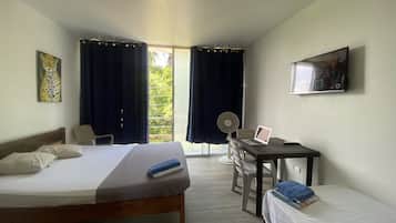 1 chambre, bureau, Wi-Fi gratuit, draps fournis