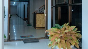Terrace/patio - Jl. Raya Sedati Gede No.52-54 (Sidoarjo)