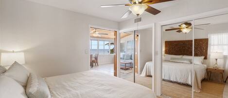 1 soveværelse, skrivebord, strygejern/strygebræt, weekendseng