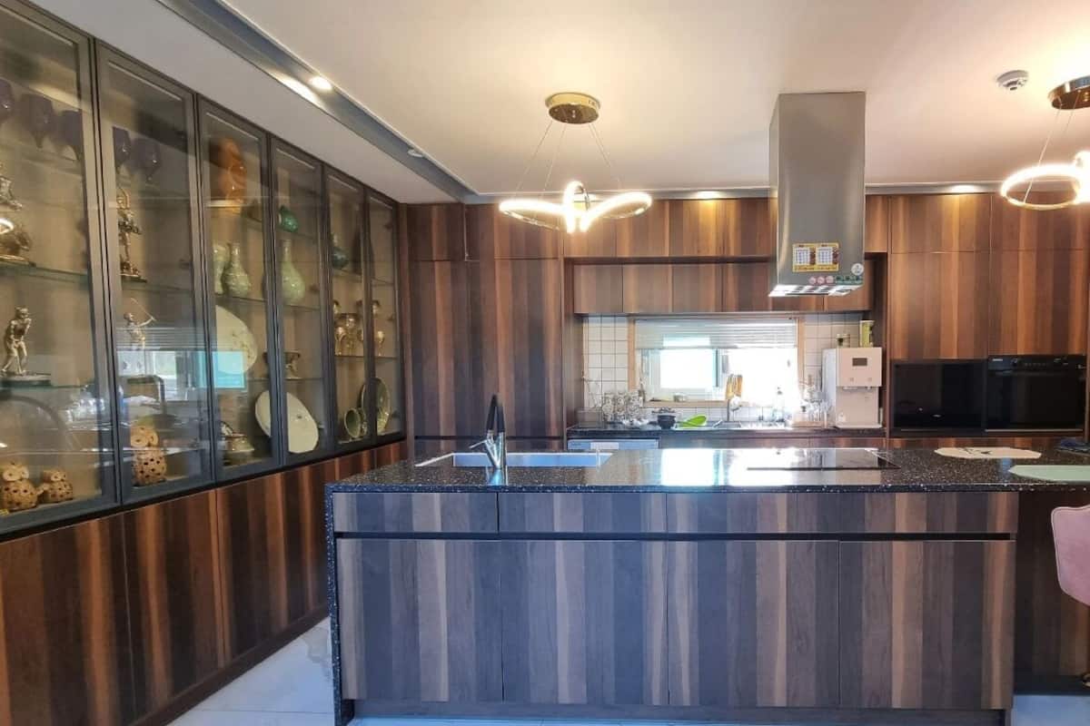 Vila família, 1 quarto, para não fumantes, vista para a montanha | Cozinha privada | Geladeira, micro-ondas, panela elétrica de arroz