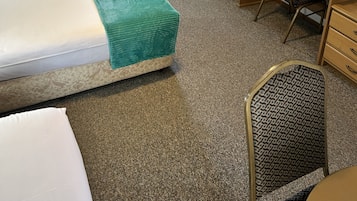 Family Room | Blackout drapes, iron/ironing board, free WiFi, bed sheets