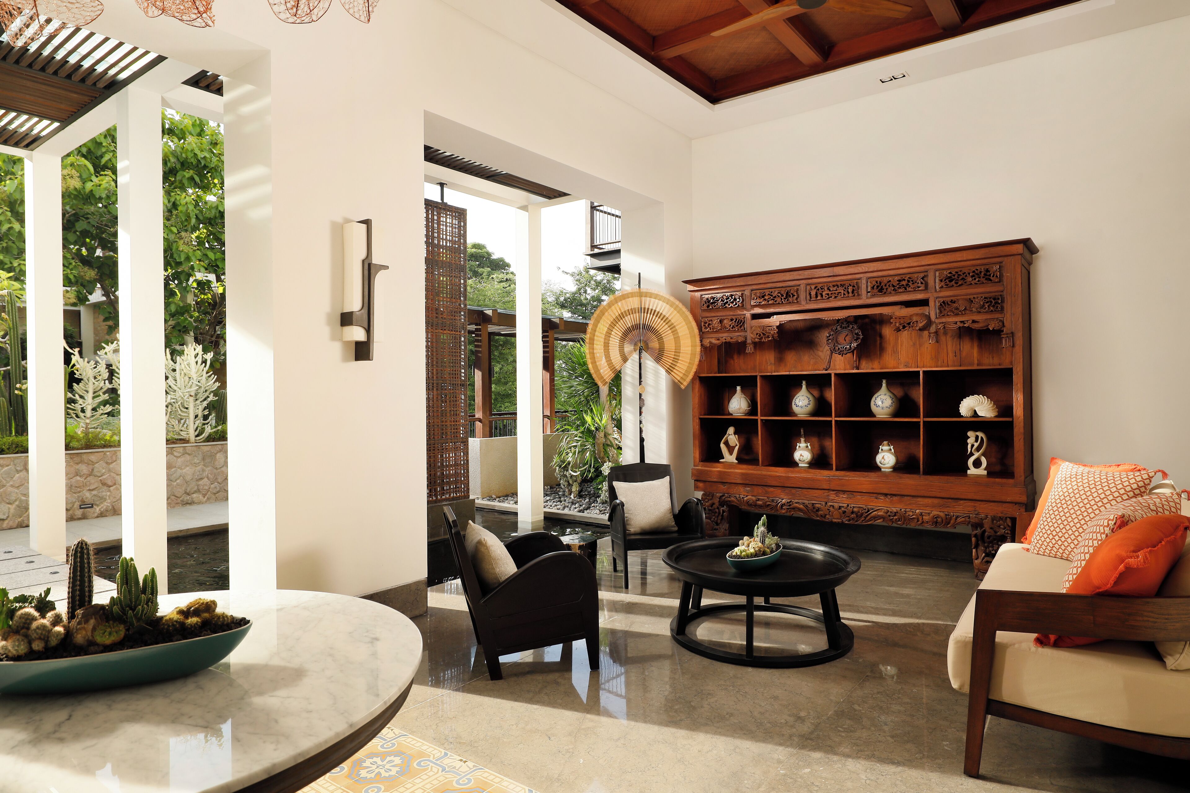 40-Zoll-Flachbildfernseher mit Digitalempfang