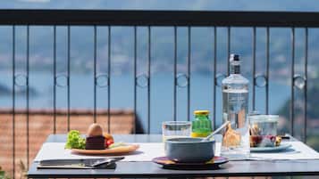 Petit déjeuner buffet compris tous les jours