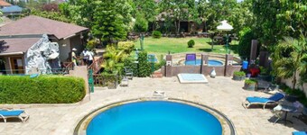 GALAXY RESORT KITENGELA 