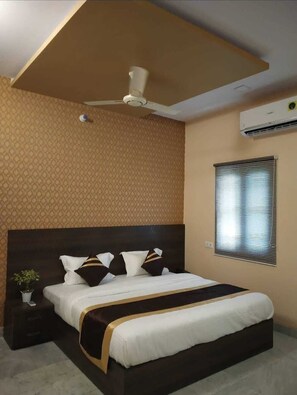 Premium Room | 1 bedroom, Egyptian cotton sheets, premium bedding, in-room safe