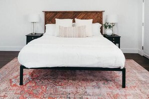 3 chambres, fer et planche Ă repasser, Wi-Fi, draps fournis