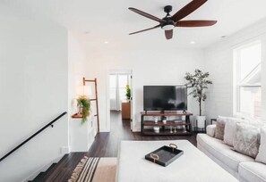 TV, fireplace, offices