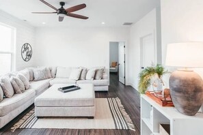 TV, fireplace, offices