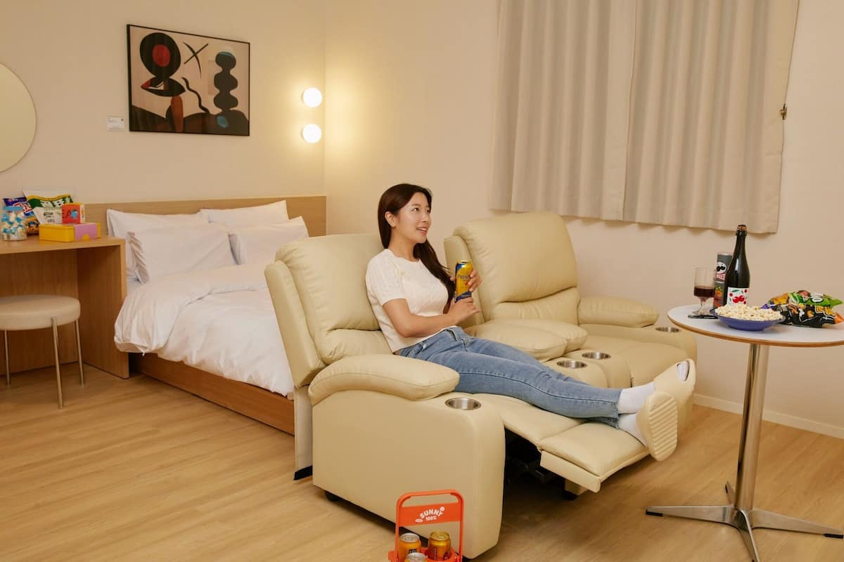 Movie | 1 habitación, ropa de cama de alta calidad, wifi gratis y ropa de cama