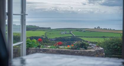 Windy Walls - 3 Bedroom - Rhossili